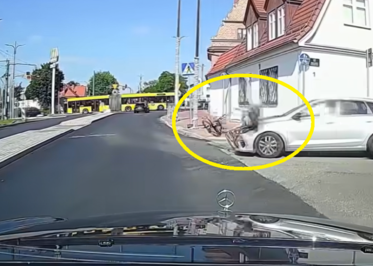 potrącenie rowerzysta rowerzystka wypadek