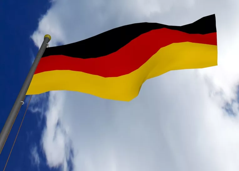 Niemiecki gigant z branży motoryzacyjnej ogłosił upadłość. Miliony Niemców są w szoku po ogłoszeniu tej decyzji