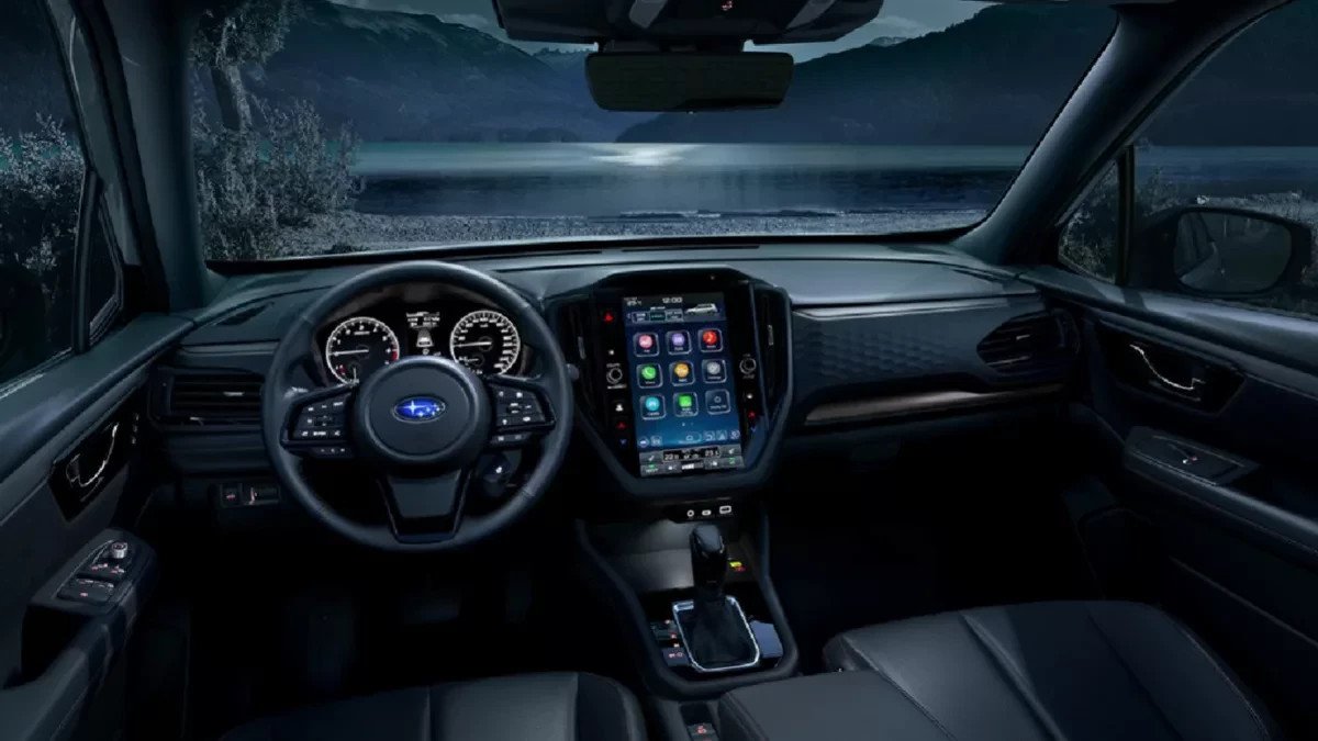 Nie jest tak piękny jak Kia Sportage, ale jest niezawodny jak Toyota. Japoński SUV powrócił jeszcze lepszy z nowym cennikiem