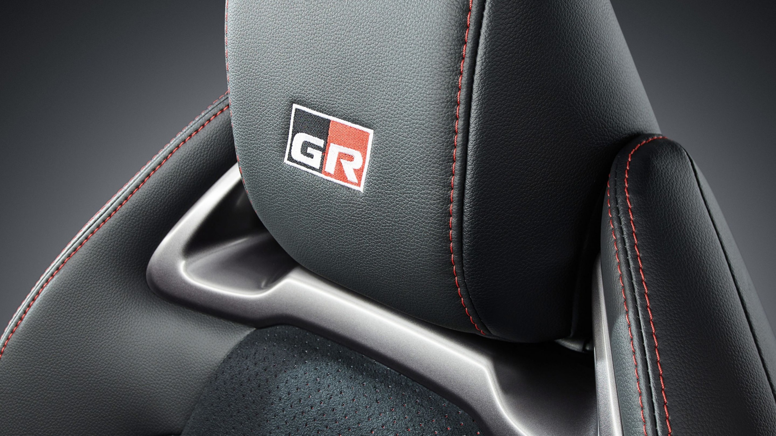 Toyota całkowicie odmienia Corollę. Debiut nowej wersji zakończy panowanie Golfa GTI