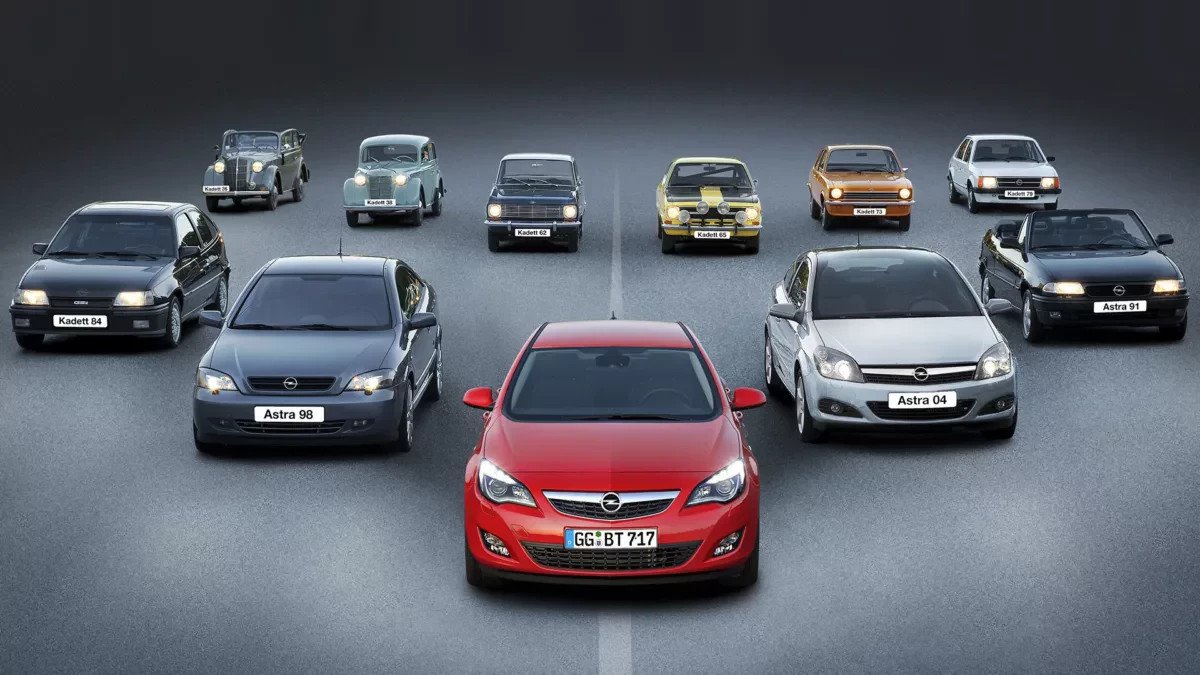 Najmodniejsze kolory samochodów używanych w 2026 r. W oficjalnym raporcie jest „błąd”. Już go „poprawiłem”