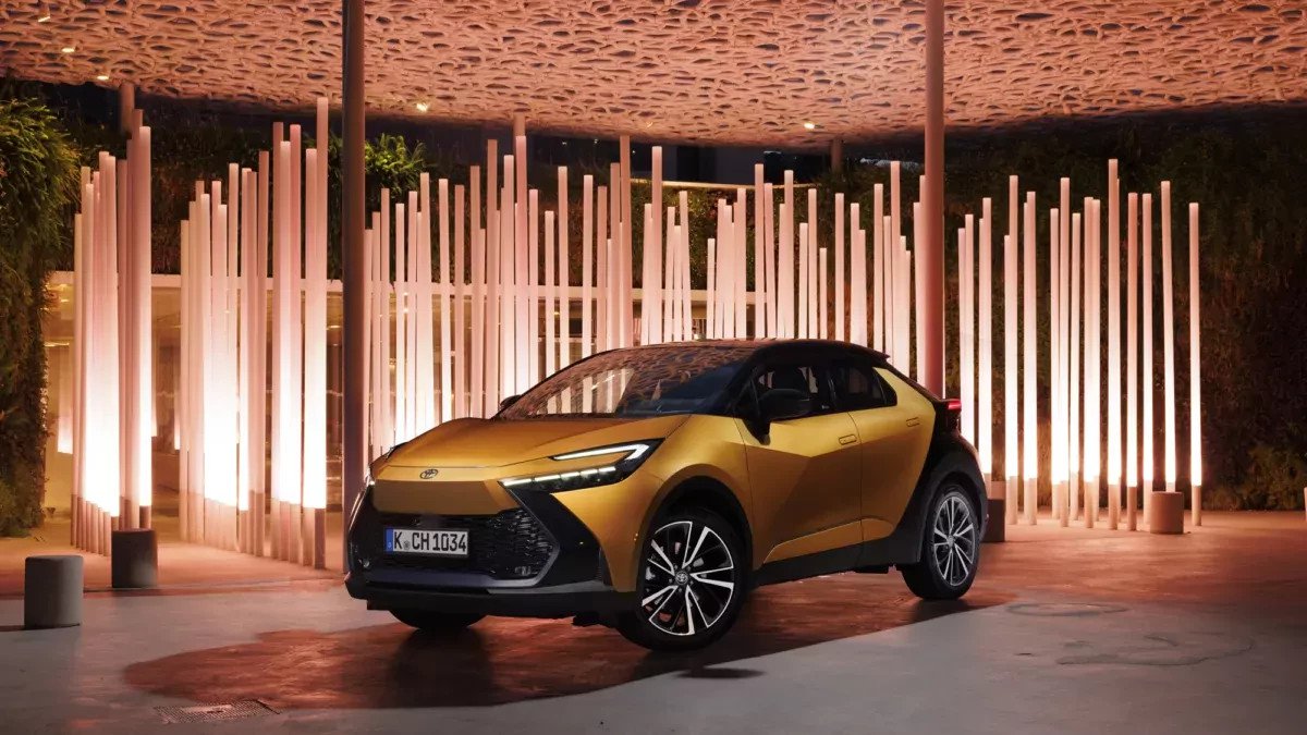 No i jak ta Toyota C-HR ma się nie sprzedawać? Salony w Polsce