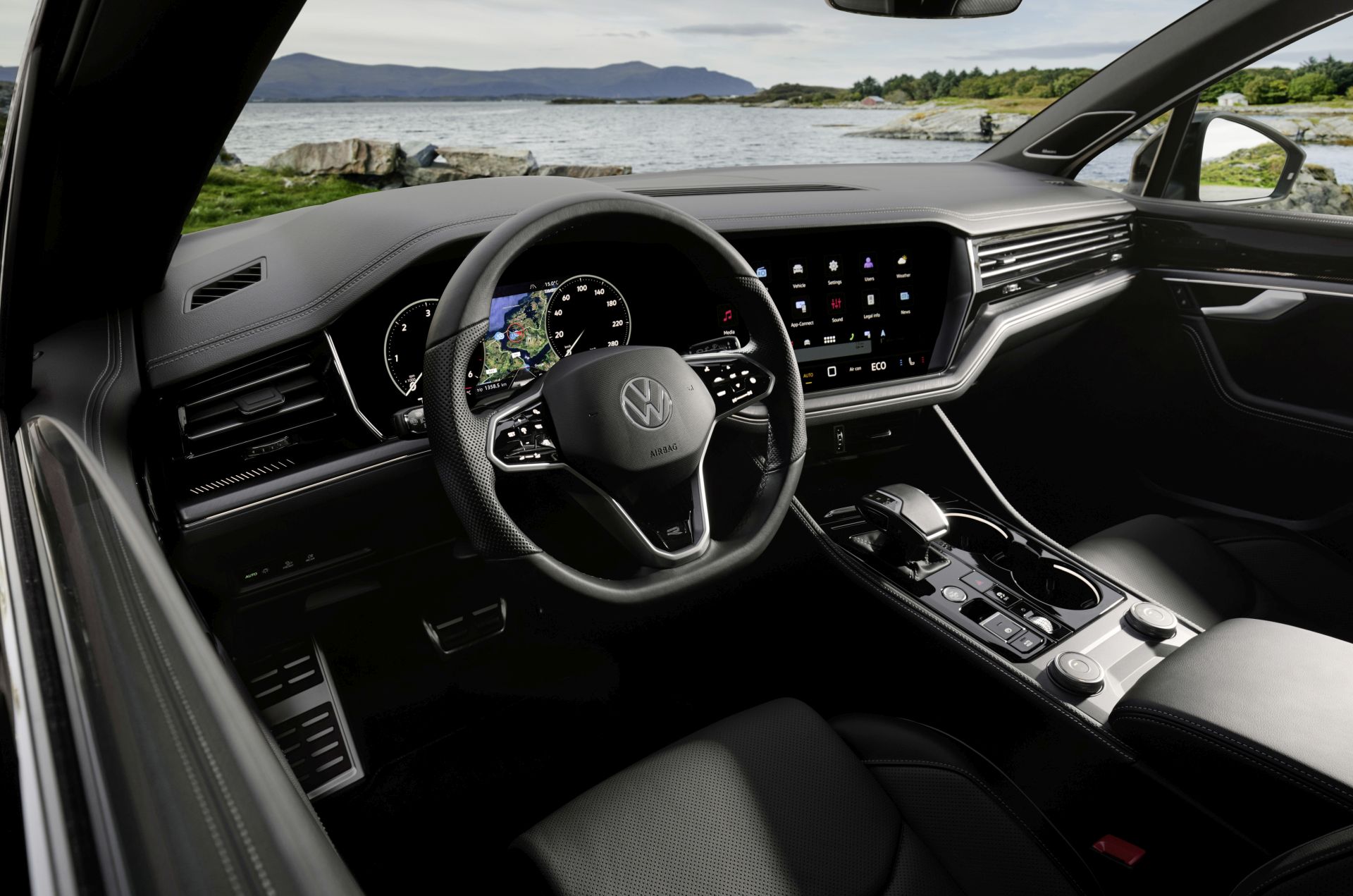 Volkswagen zapowiada nową generację flagowego SUV-a. Ze starego zostanie tylko nazwa