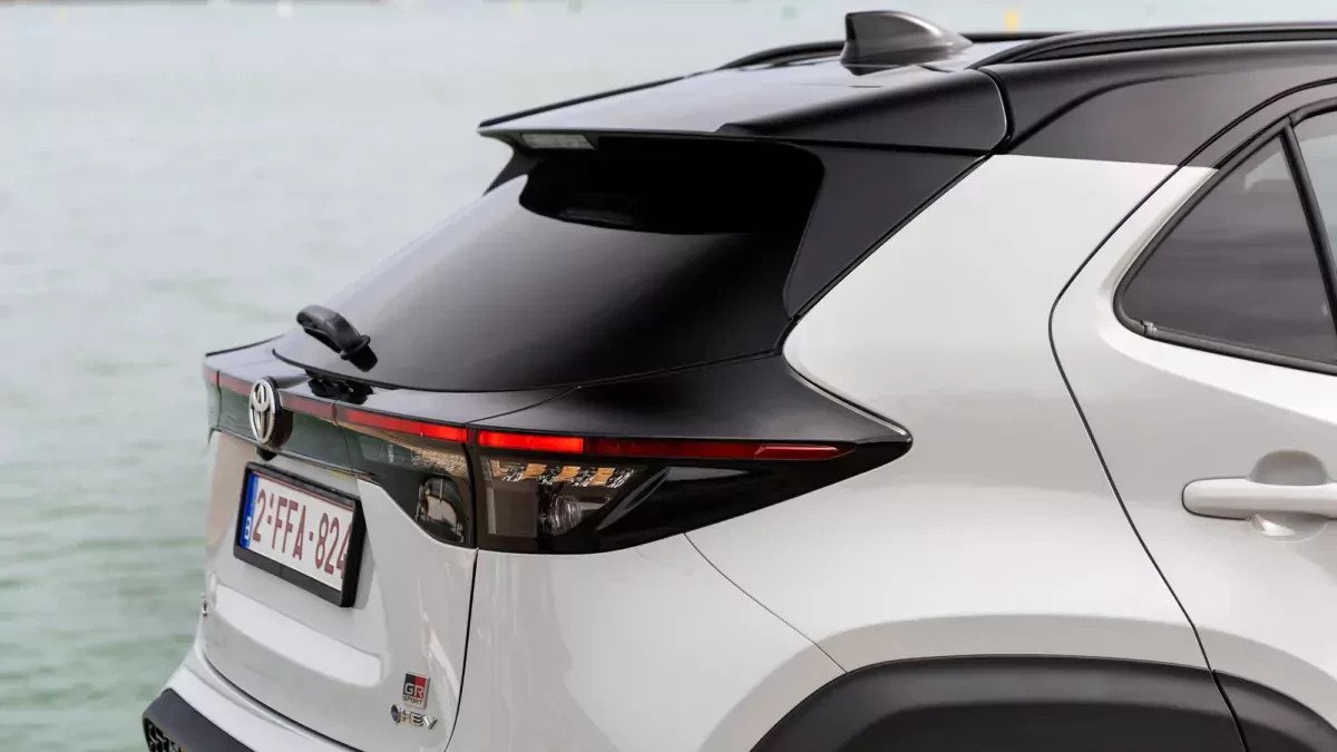 Toyota tak zatrzepotała niskimi cenami, iż koreańskie SUV-y poszły w odstawkę. Wyprzedaż przedliftingowego crossovera trwa w najlepsze