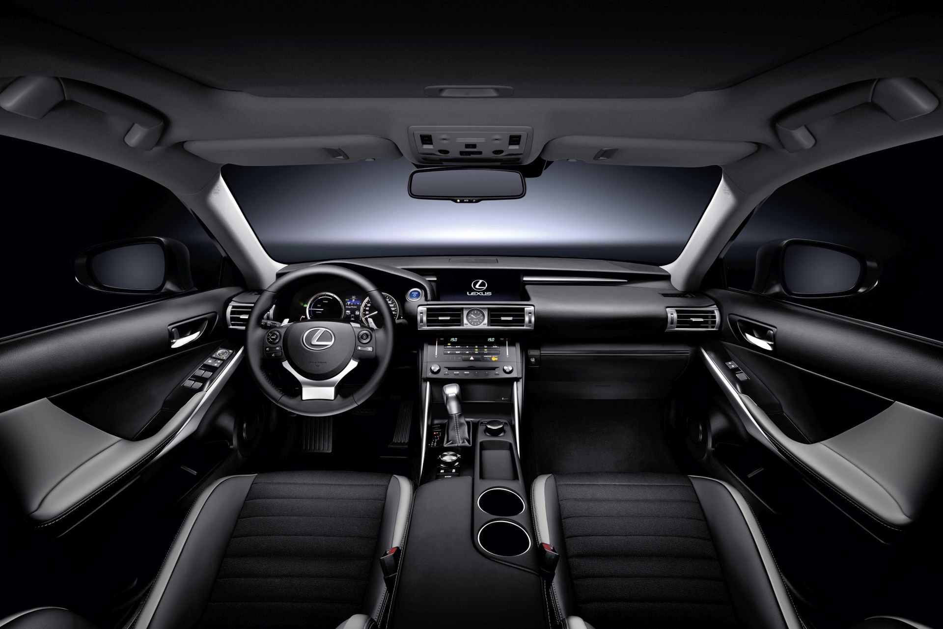 Jest lepszy niż Toyota i kosztuje dziś zaledwie 20 tysięcy złotych. Kierowcy uwielbiają ten model