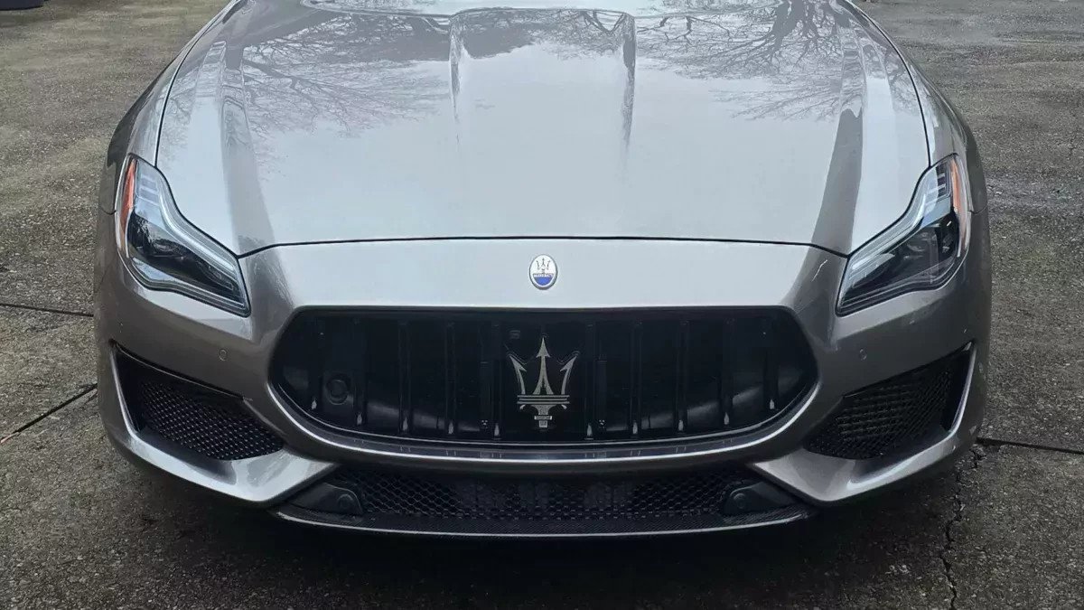 Maserati Quattroporte GTS z przebiegiem 50 tys. km. Kosztuje tyle co podstawowa Skoda Octavia 2.0 TDI