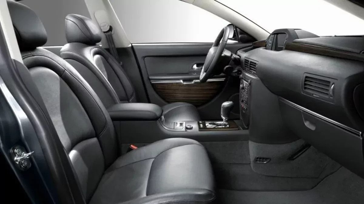 Francuska limuzyna przez cały czas ma wielu fanów. Ten Citroen jest dziś do kupienia w całkiem niezłej cenie