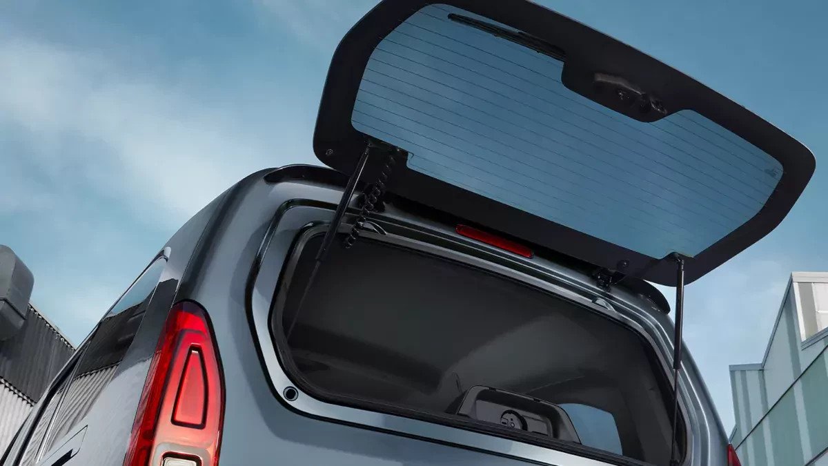 Fiat Qubo L 2026 ma już ceny. Czy to będzie pogromca SUV-ów w Polsce?