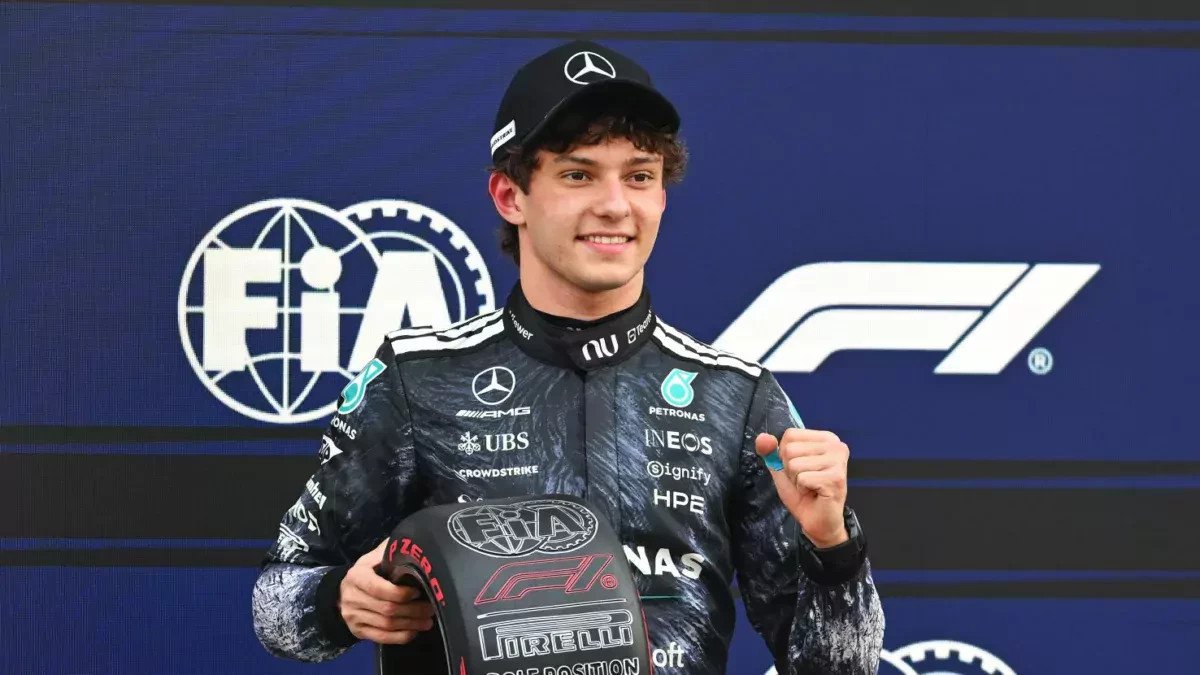 Antonelli wygrywa w Japonii i jest nowym liderem F1. Samochód bezpieczeństwa odegrał kluczową rolę