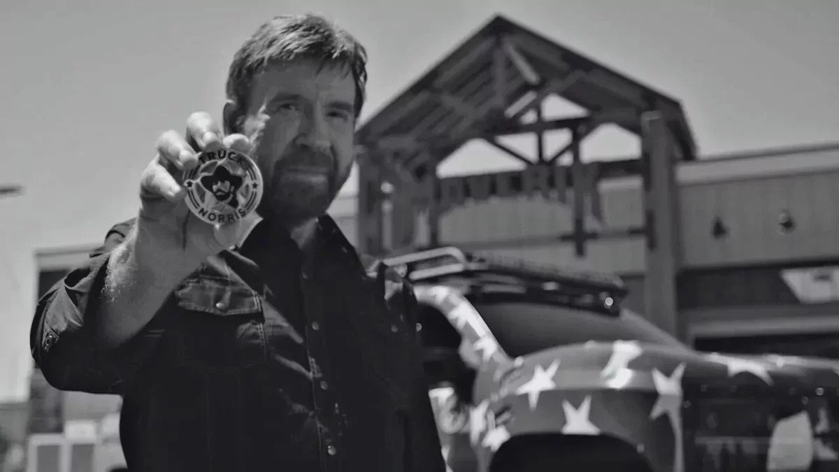 Chuck Norris pozostawił po sobie wyjątkowe samochody. Jeden model zajmował szczególne miejsce w jego sercu