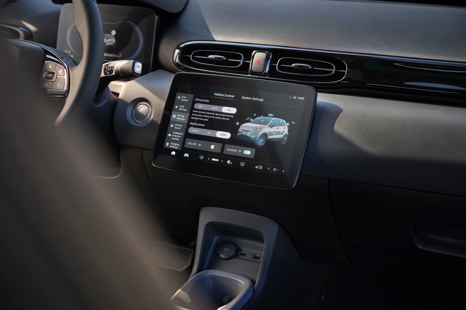 Sensacyjny ranking EV za luty 2026. Stellantis modelem w „cenie roweru” prawie wysadził Teslę z podium