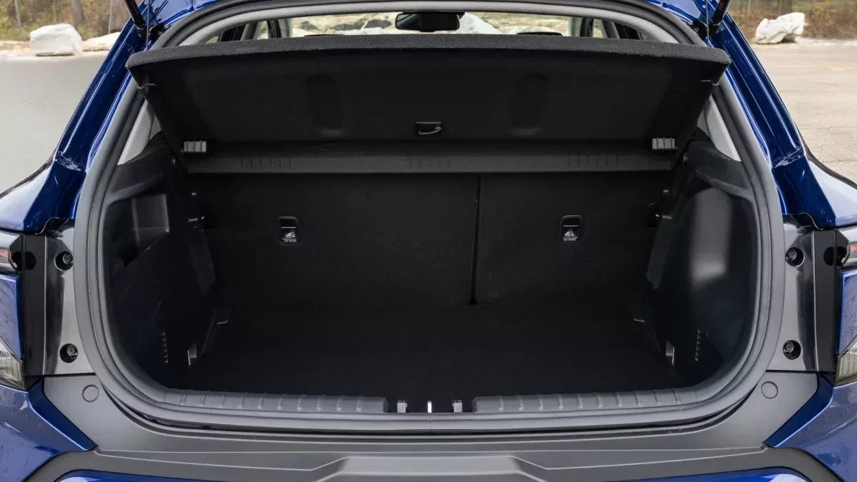 Plan B dla Kia Sportage nie psuje się i jest tańszy. Z niskim zużyciem paliwa i piękniejszy działa na nerwy Toyocie