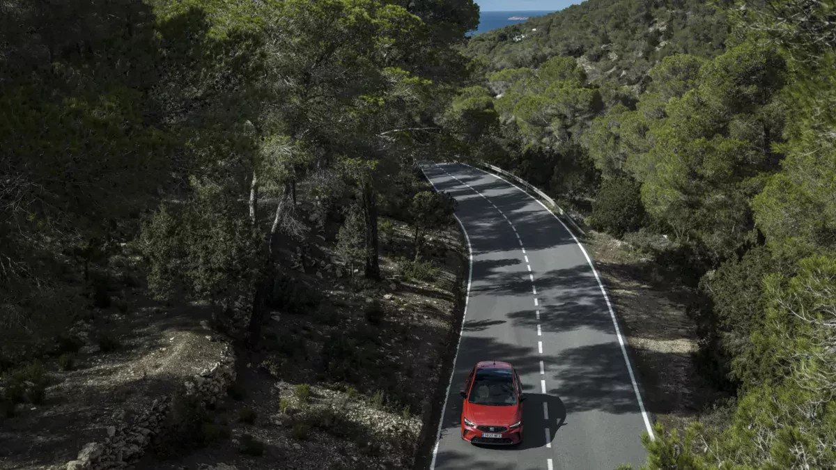 Najtańszy SEAT w czasach drożyzny to solidny zakup. Mocna cenowo oferta próbuje podebrać klientów Skodzie i Toyocie