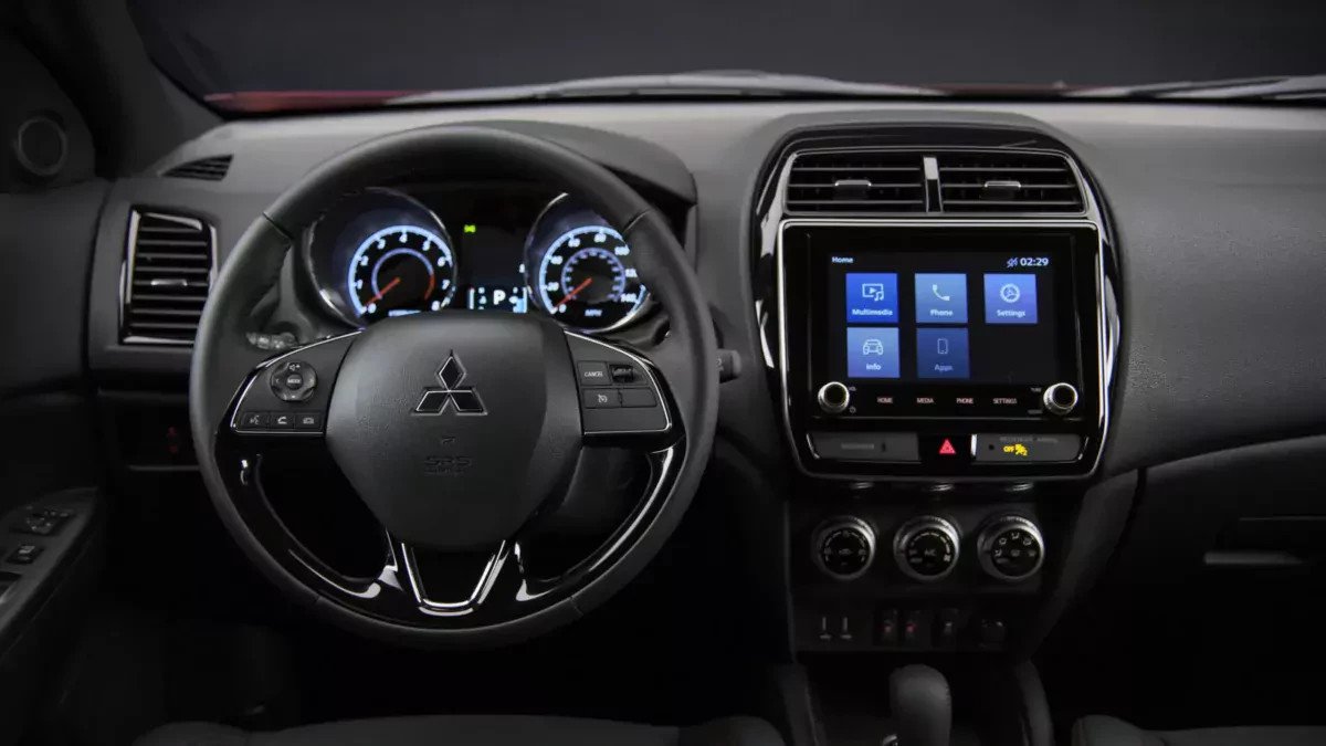 To 16-letnie Mitsubishi sprzedaje się tak dobrze, jak wszystkie inne modele producenta razem