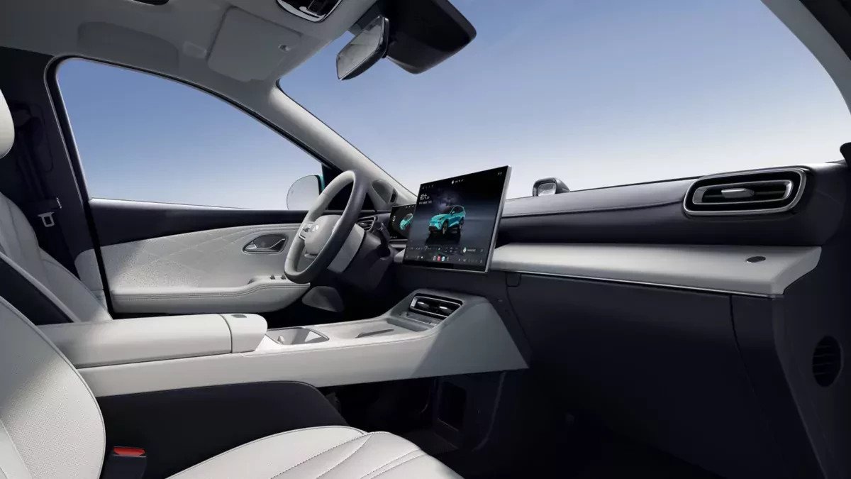 Większy brat Jaecoo 7 oficjalnie. SUV ma 360 KM i zrobi trasę Łódź-Warszawa na samym prądzie