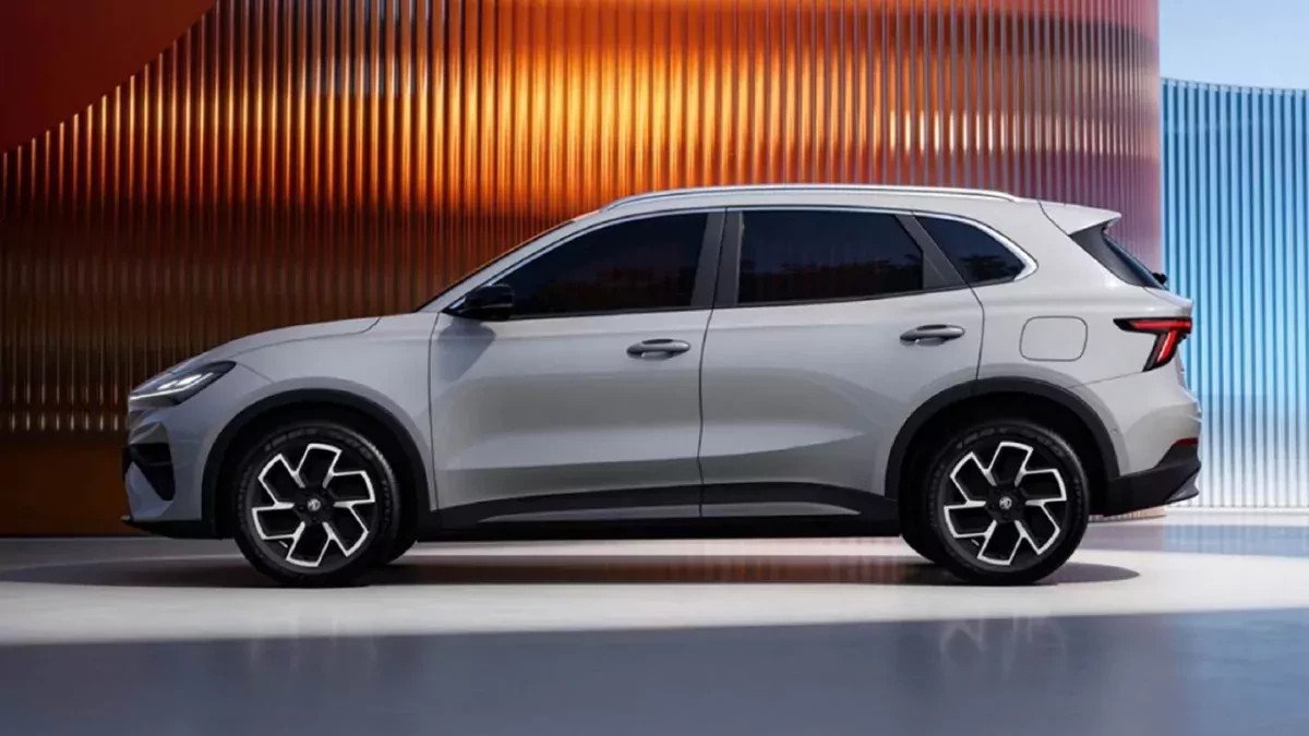 Nowy SUV MG 4X 2026 oficjalnie. Wygląd premium, rodzinne wymiary i technologia, której zazdrości Toyota