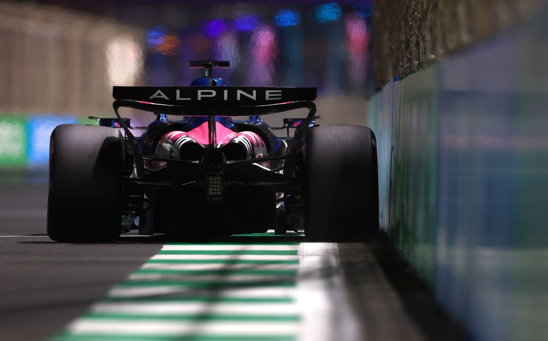 Runda F1 w Arabii Saudyjskiej może się jednak odbyć. Zespoły raczej nie będą z tego zadowolone