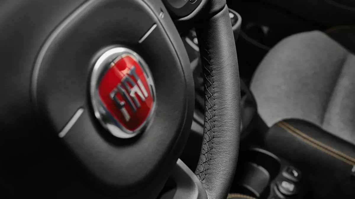 Miejski Fiat zachwyca niską ceną i świetnymi wynikami spalania. Polacy chętnie kupują ten model