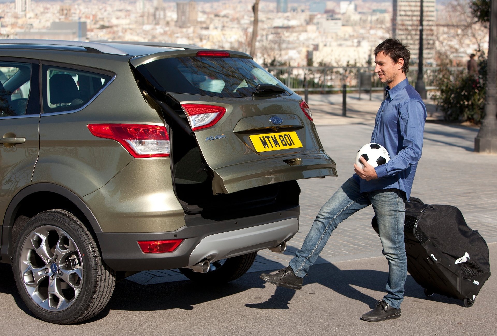 Duży SUV Forda w cenie 35 tys. zł oferuje takie wyposażenie, iż Polacy choćby się nie zastanawiają. Hit segmentu w imporcie