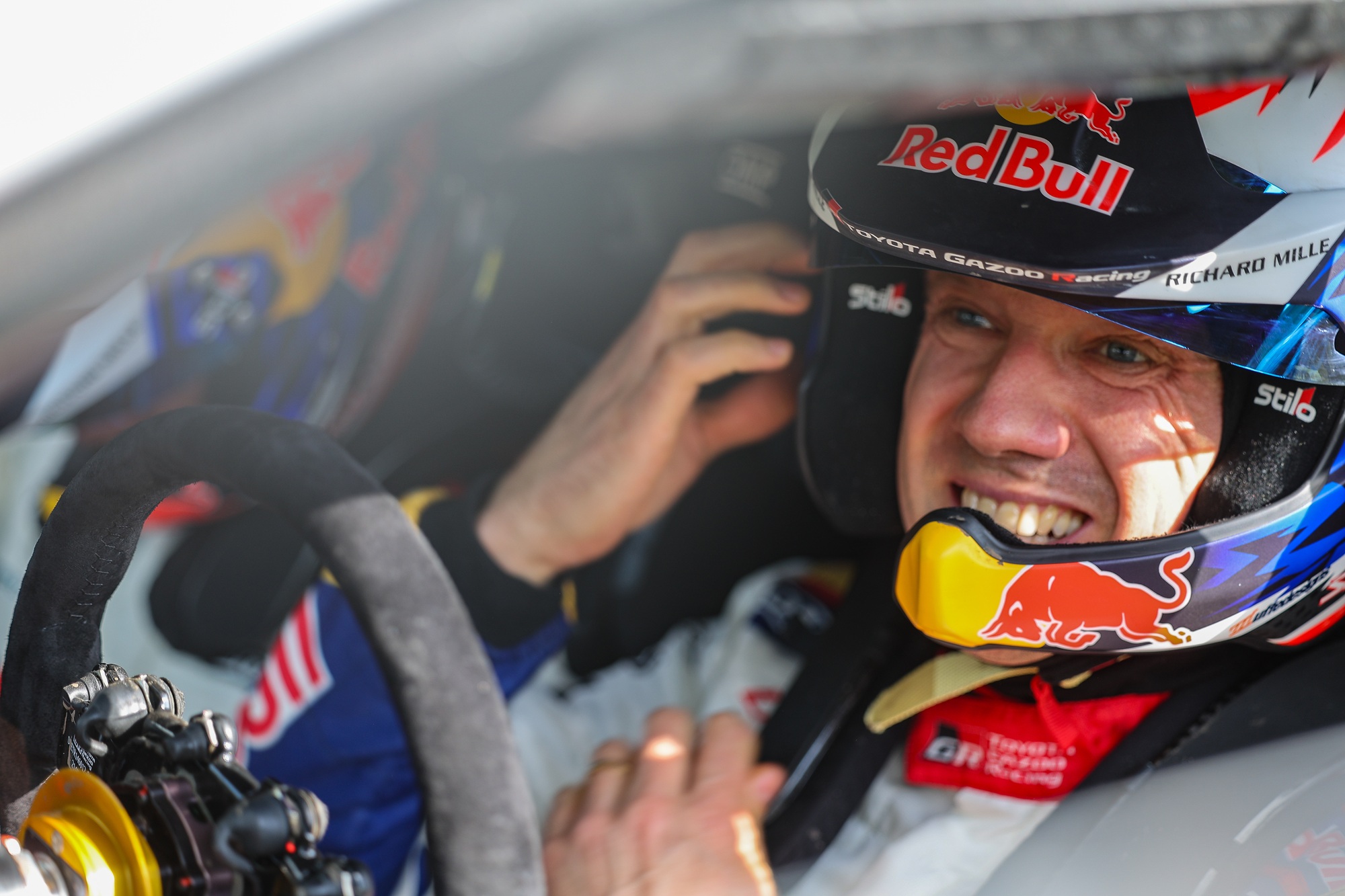 Niespodziewany ruch Sebastiena Ogiera. Kierowcę Toyoty sfilmowano za sterami rajdowego Citroena