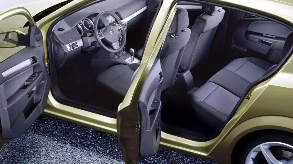 Te samochody najczęściej nie przechodzą badania technicznego w Polsce. Na ich widok diagności wiedzą, iż może być ciekawie