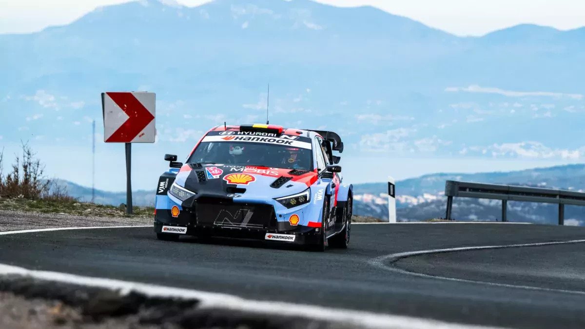Hyundai na autostradzie do pierwszego zwycięstwa w tym sezonie WRC. Neuville i Wydaeghe na czele w Chorwacji