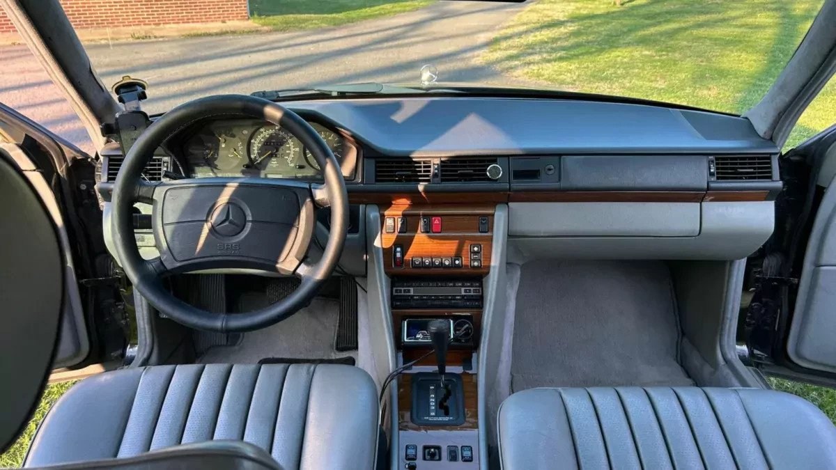 Niezniszczalny Mercedes z przebiegiem prawie 2 mln kilometrów. Wciąż jest w świetnym stanie