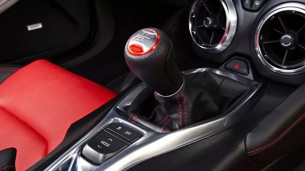 Producent samochodów przyznał się do błędu. Wykopie z grobu klasyczny silnik V8