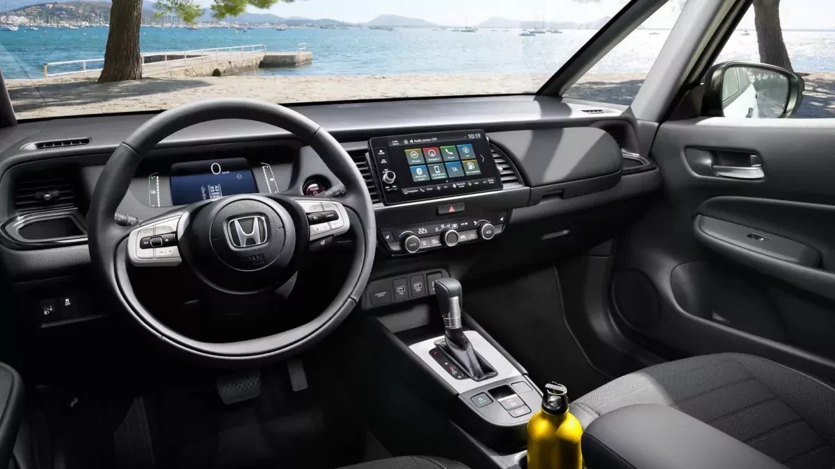 Mechanicy potwierdzają, iż to perełka, jeżeli szukasz auta na lata. Honda wyceniła ją na nieco ponad 100 000 zł