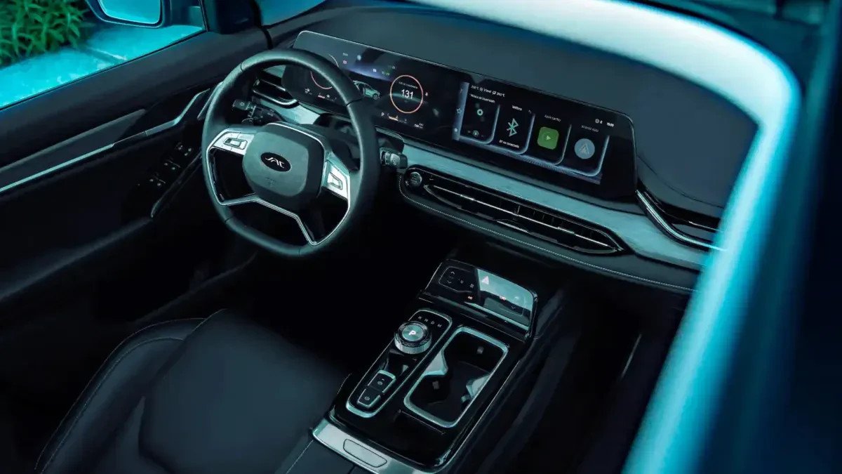 Ten nowy SUV ma ponad 170 koni mocy, kapitalne wyposażenie i kosztuje 115 tysięcy. Okazja to mało powiedziane