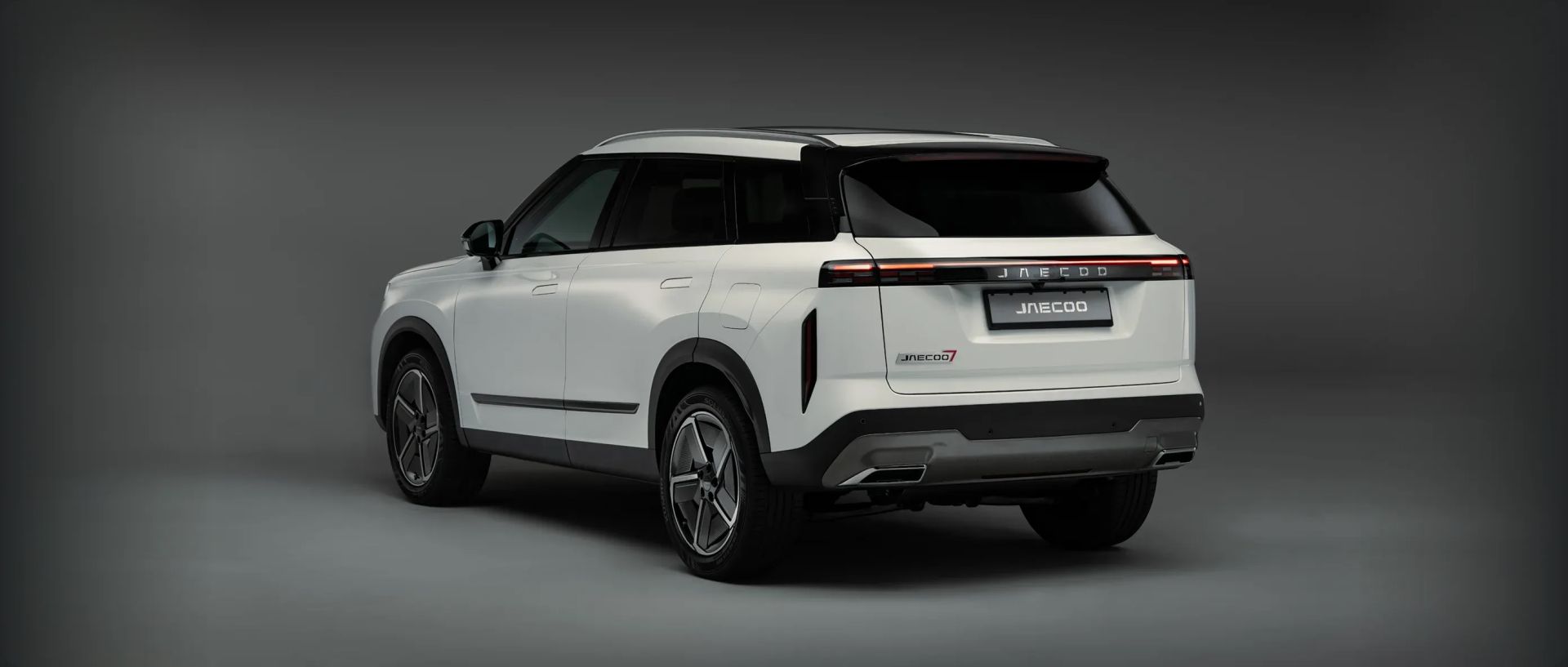 Śmiali się, iż to Range Rover z Temu. Tymczasem chiński SUV stał się istną rewelacją na jednym z największych rynków w Europie