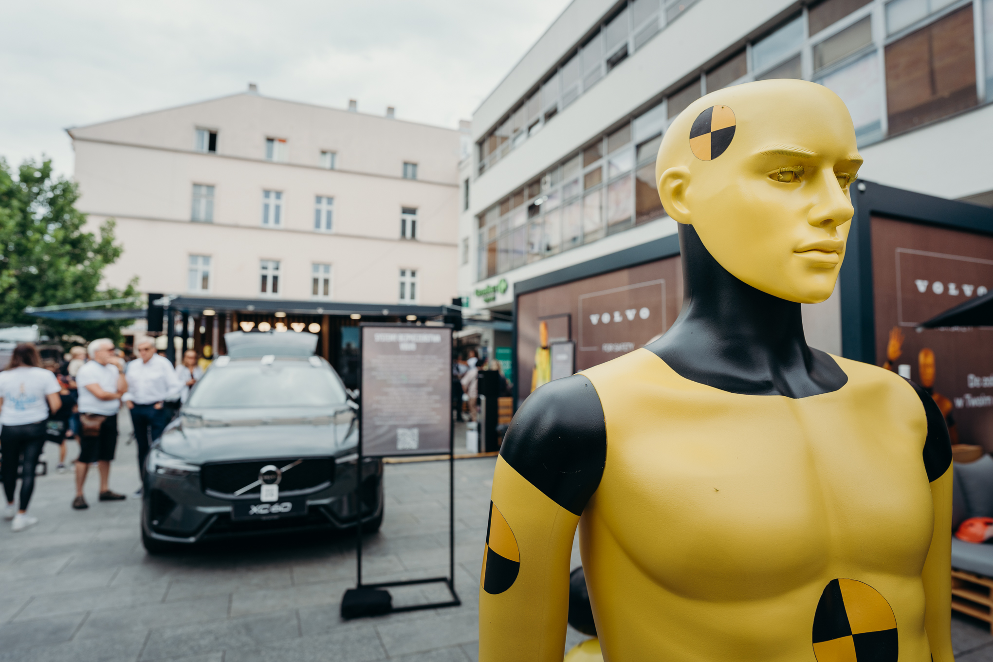 Jak Polacy oceniają swoje umiejętności za kierownicą? Nowe badanie Volvo pokazuje interesujące wnioski