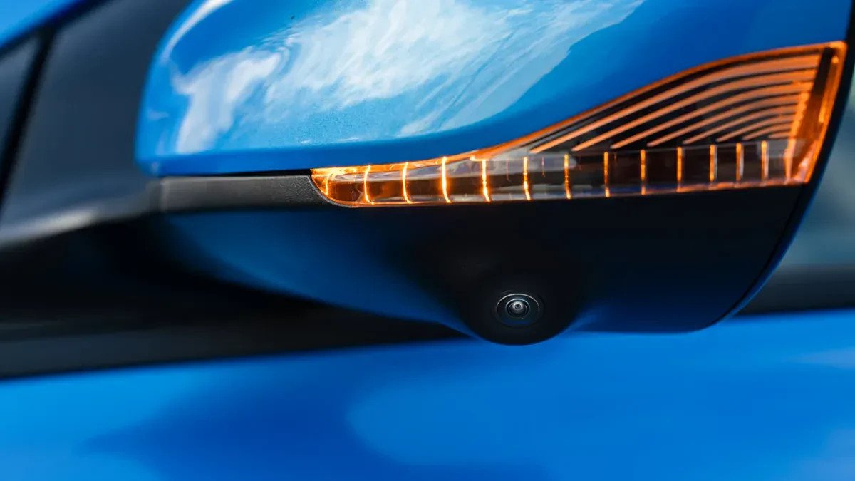 Toyota Yaris i Renault Clio wypunktowane. Hybrydowe MG3 w full wersji jest teraz na każdą kieszeń