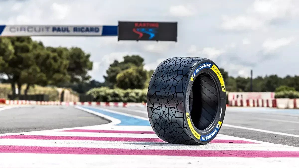 24 Hours of Le Mans. Debiut całkowicie nowej mieszanki Michelin. Francuzi sprawdzają inną technologię