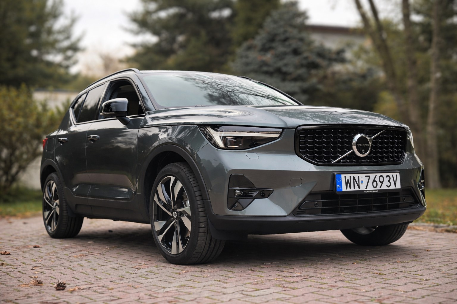 Volvo XC40 B3 – skandynawski sposób na SUV-a