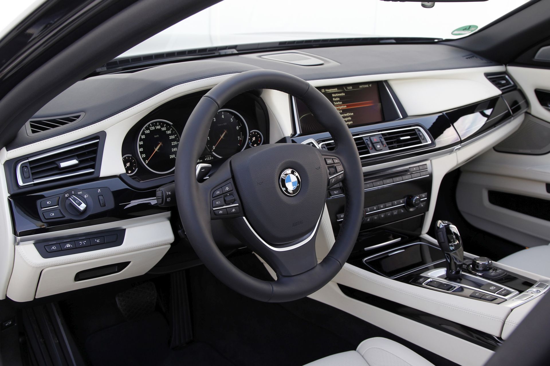 Luksusowa legenda spod znaku BMW. jeżeli myślisz, iż stać na nią tylko najbogatszych, mylisz się