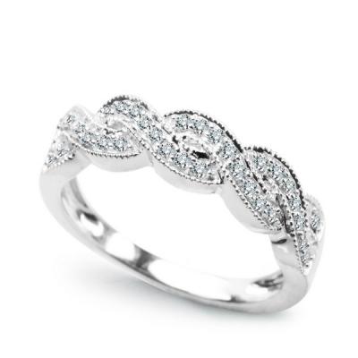 Staviori pierścionek. 34 diamenty, szlif brylantowy, masa 0,21 ct., barwa h, czystość i1. białe złoto 0,585. szerokość 5 mm.
