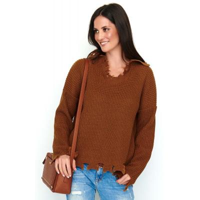 Brązowy casualowy oversizowy sweter z efektem rozdarcia