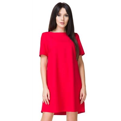 Czerwona sukienka o kształcie litery a