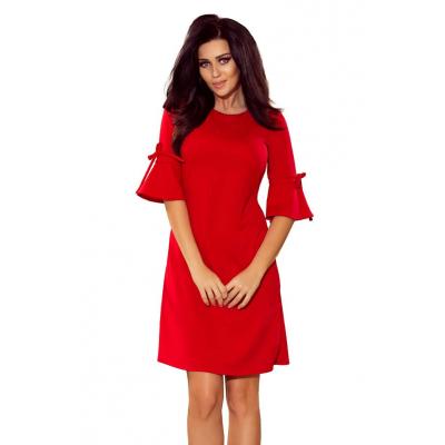 Czerwona trapezowa sukienka z rozkloszowanym rękawem do łokcia