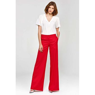 Czerwone stylowe spodnie damskie z szerokimi nogawkami