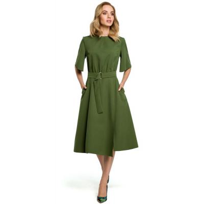 Zielona rozkloszowana sukienka z poszerzanym rękawem do łokcia
