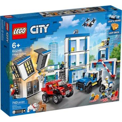 Klocki LEGO City - Posterunek policji LEGO-60246
