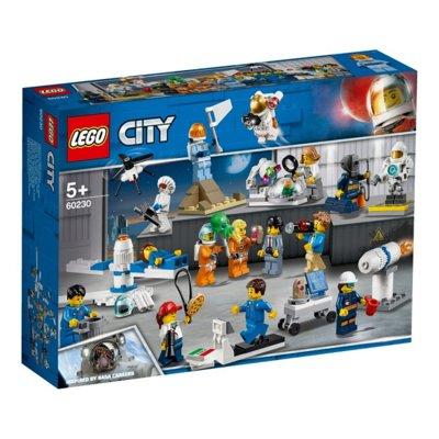 Klocki LEGO City 60230 Badania kosmiczne, Zestaw minifigurek