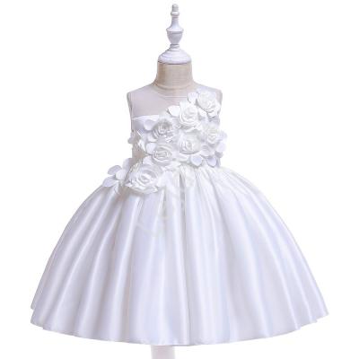 Biała sukienka dla dziewczynki na chrzciny komunię zdobiona kwiatami 3d 068