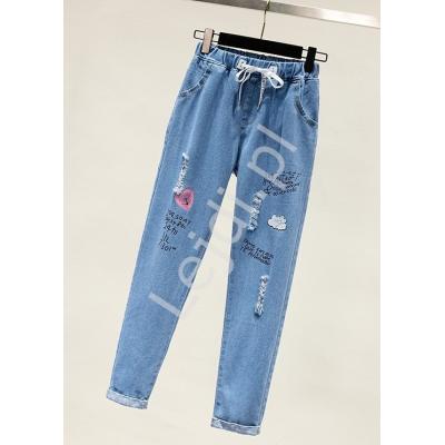 Niebieskie spodnie jeansowe z napisami 5868