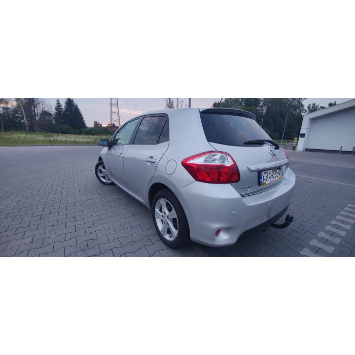 Toyota Auris 2.0 D4D Bogata wersja