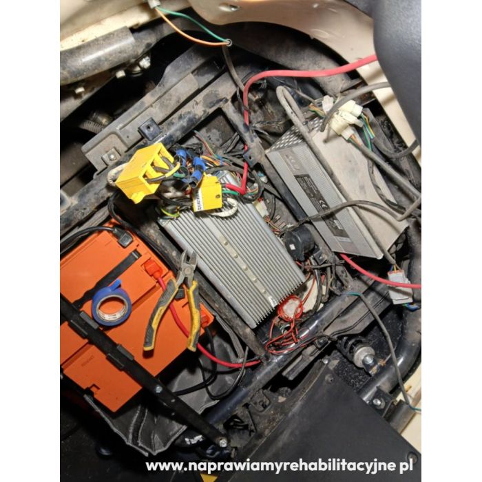 Serwis naprawa skuterów inwalidzkich SHOPRIDER, wózków, rotorów, MOBILNIE / POJAZDY ELEKTRYCZNE KABINOWE