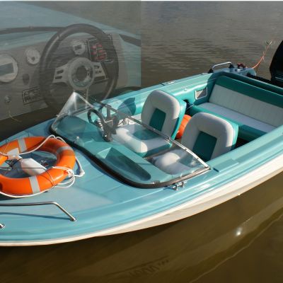 Sprzedam łódź Malibu 450 + Mercury 60KM + przyczepa zarejestrowane