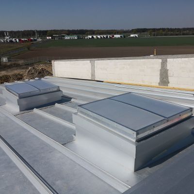 PBM AS - producent systemów dachowych - wyłazy dachowe